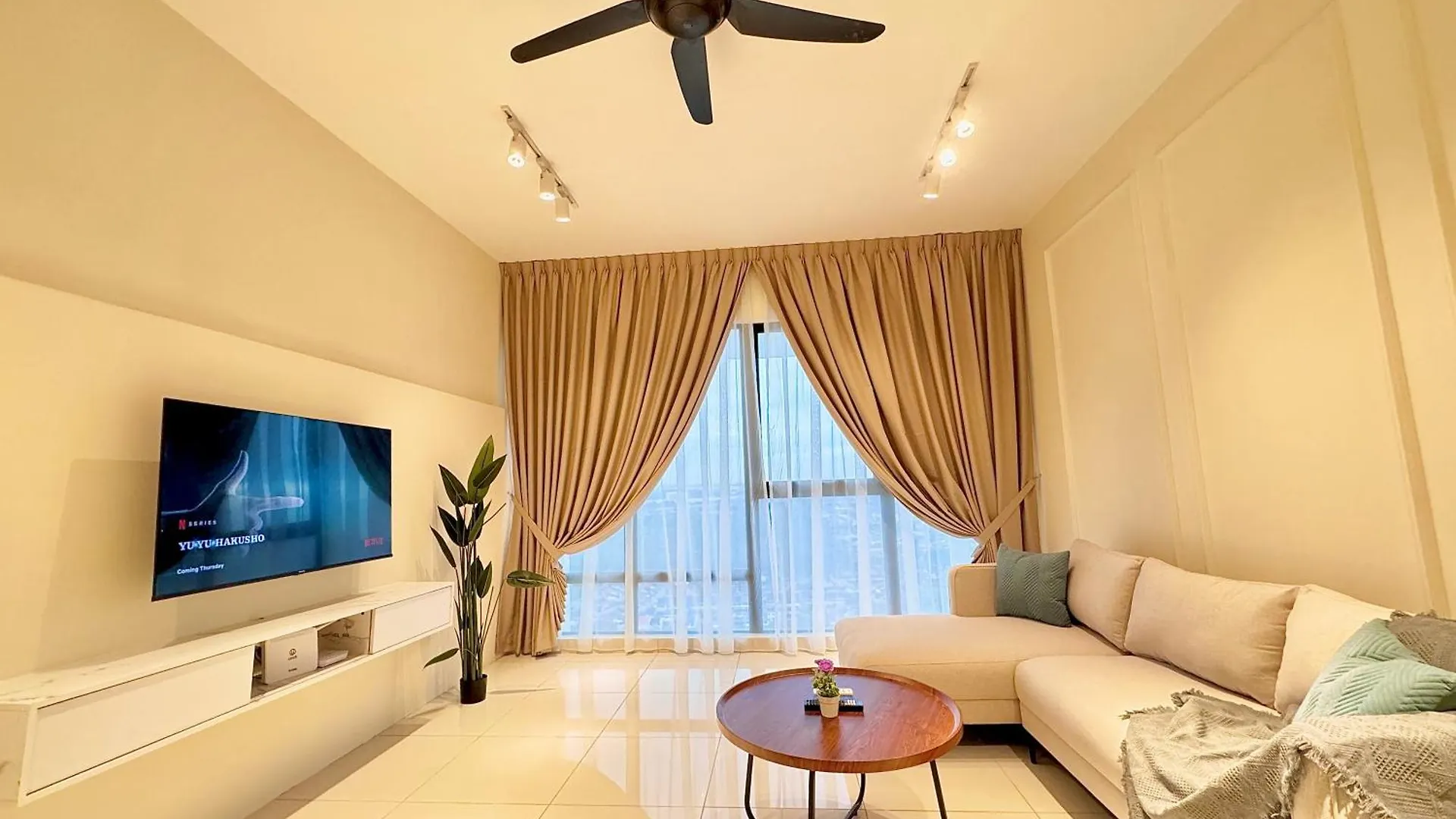 Southkey Mosaic Mid Valley By Luxecocoo Ck Johor Bahru 0*,