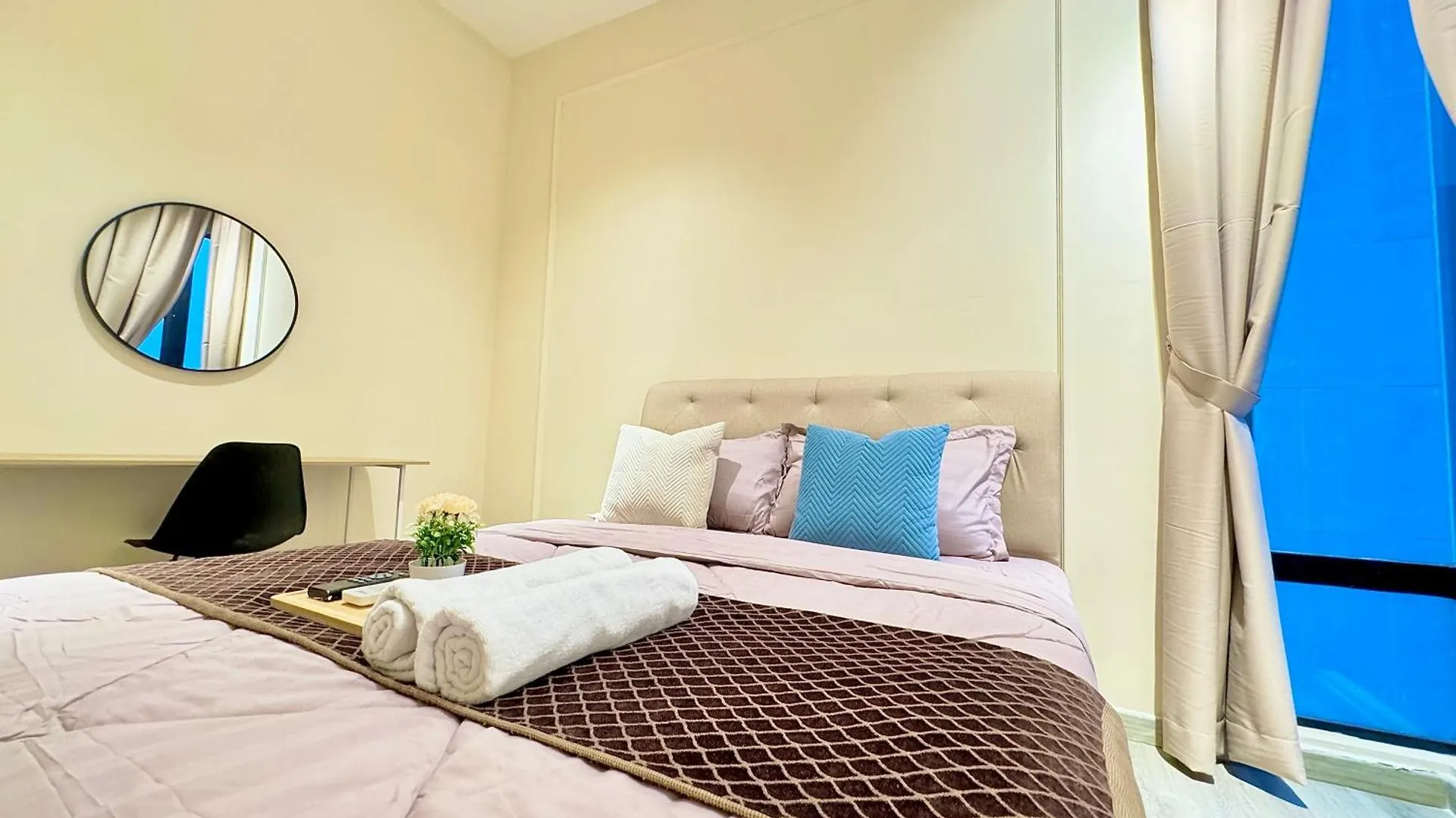 Southkey Mosaic Mid Valley By Luxecocoo Ck Johor Bahru Malesia